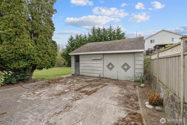 331 81st Avenue NE, Lake Stevens, WA 98258