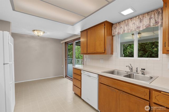 331 81st Avenue NE, Lake Stevens, WA 98258