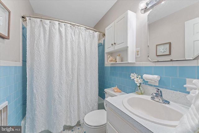 6548 WINDHAM AVE, Alexandria, VA 22315