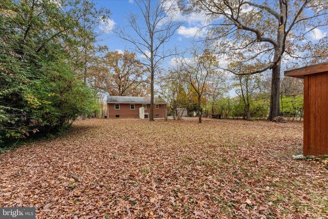 6548 WINDHAM AVE, Alexandria, VA 22315