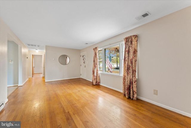 6548 WINDHAM AVE, Alexandria, VA 22315