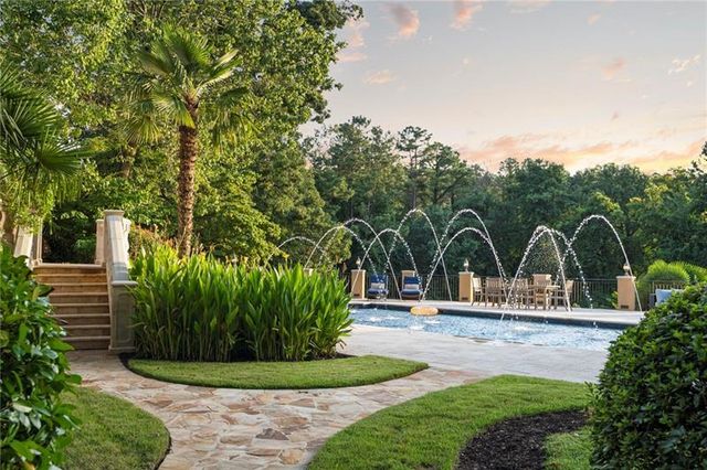 4338 Harris Trail, Atlanta, GA 30327