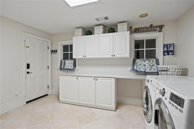4338 Harris Trail, Atlanta, GA 30327