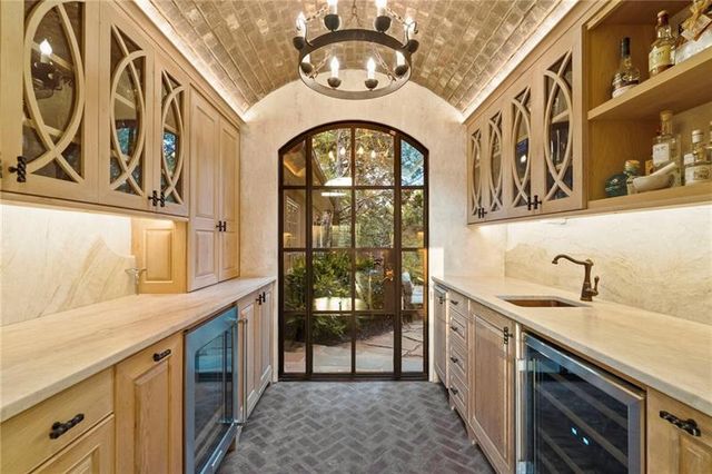 4338 Harris Trail, Atlanta, GA 30327