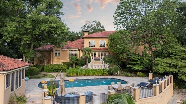 4338 Harris Trail, Atlanta, GA 30327