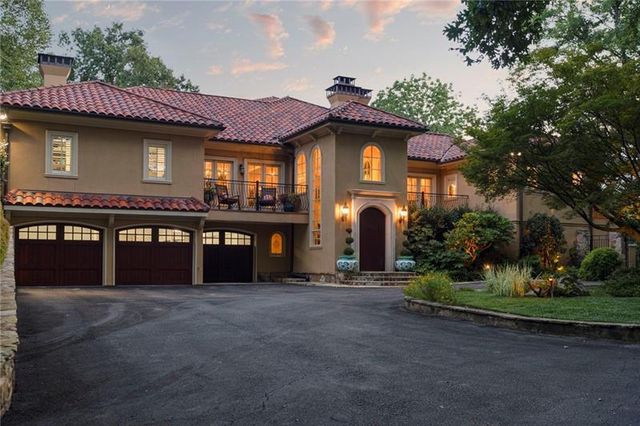 4338 Harris Trail, Atlanta, GA 30327