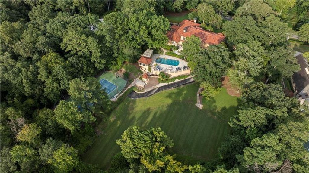 4338 Harris Trail, Atlanta, GA 30327