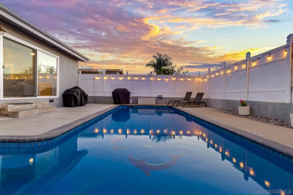 Image 33 of property listing at 2180 Iris Ave, San Diego, CA 92154