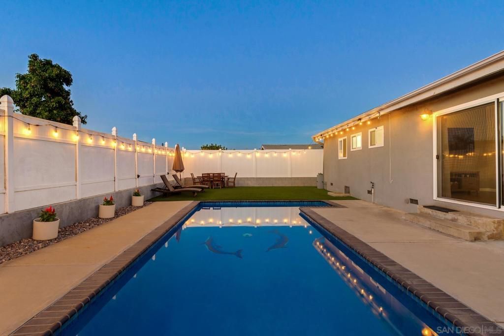 Image 34 of property listing at 2180 Iris Ave, San Diego, CA 92154