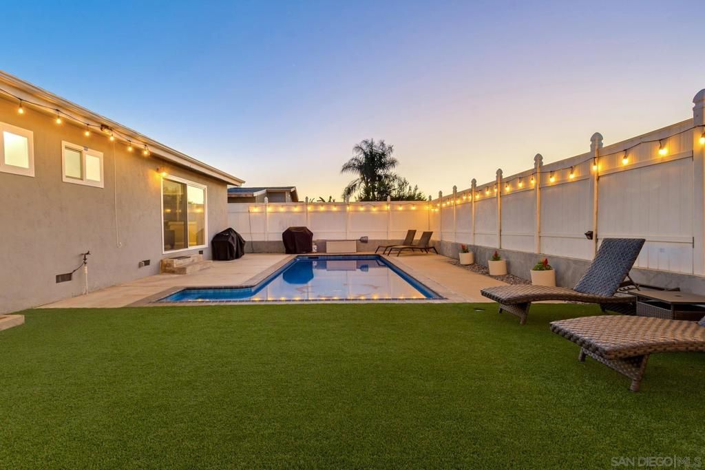 Image 39 of property listing at 2180 Iris Ave, San Diego, CA 92154