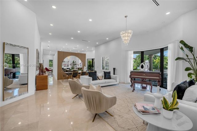 331 SW 124th Avenue, Miami, FL 33184