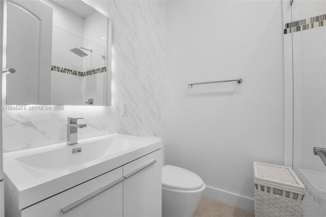 331 SW 124th Avenue, Miami, FL 33184