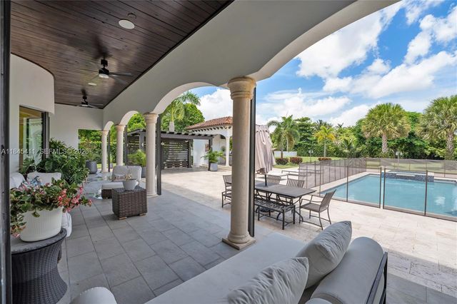 331 SW 124th Avenue, Miami, FL 33184