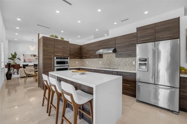 331 SW 124th Avenue, Miami, FL 33184