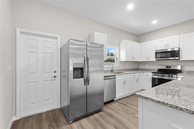 5013 FINDERS COURT, Tampa, FL 33617