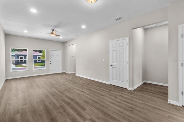 5013 FINDERS COURT, Tampa, FL 33617