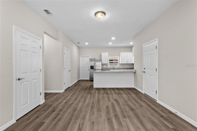 5013 FINDERS COURT, Tampa, FL 33617
