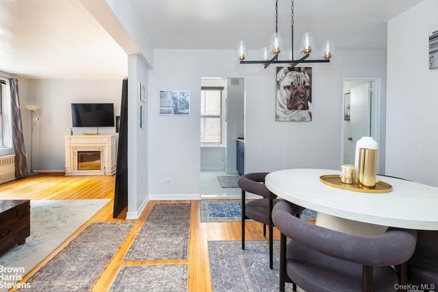 91 Van Cortlandt Avenue W 3F, Bronx, NY 10463