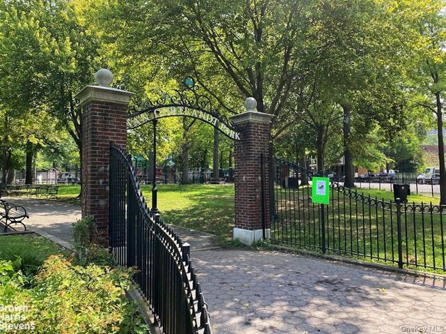 91 Van Cortlandt Avenue W 3F, Bronx, NY 10463