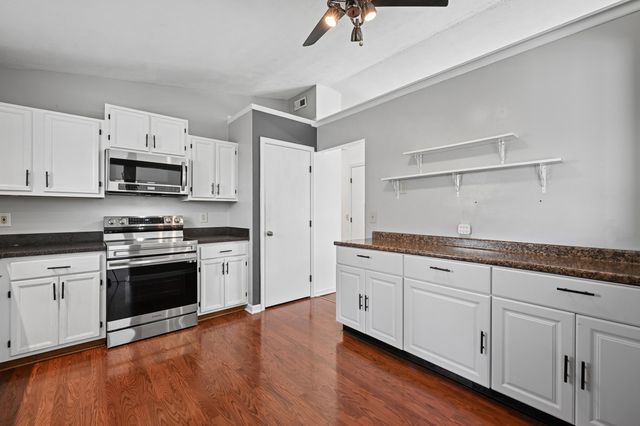 9897 Flagstone Drive, Independence, KY 41051