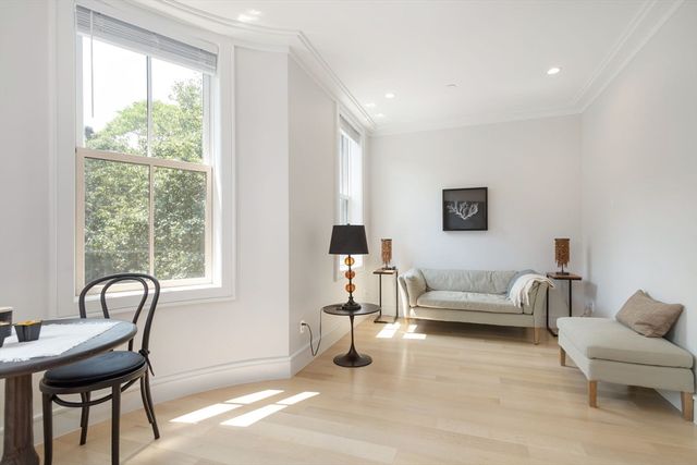 53 Rutland Square 2, Boston, MA 02118