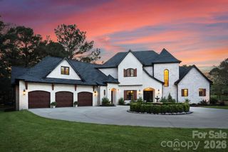 152 Forum Drive, Mooresville, NC 28117