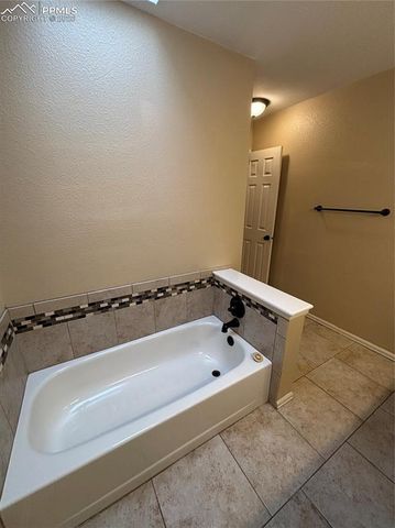 2079 Sussex Lane, Colorado Springs, CO 80909