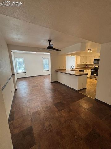 2079 Sussex Lane, Colorado Springs, CO 80909