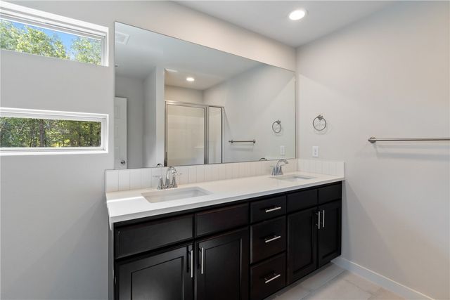 13 Carrick Drive, Bella Vista, AR 72715