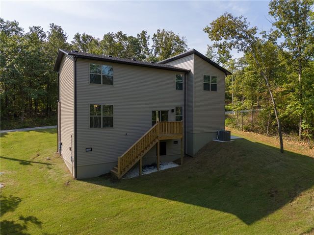 13 Carrick Drive, Bella Vista, AR 72715