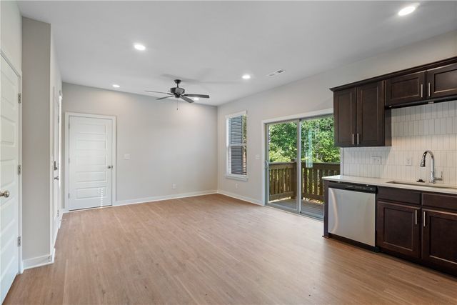13 Carrick Drive, Bella Vista, AR 72715