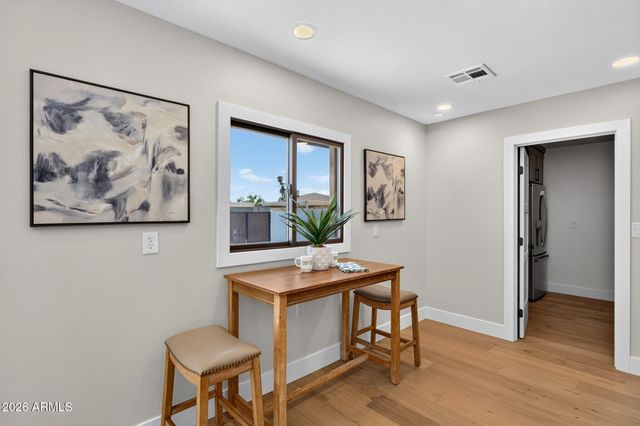 1127 E WATSON Drive, Tempe, AZ 85283
