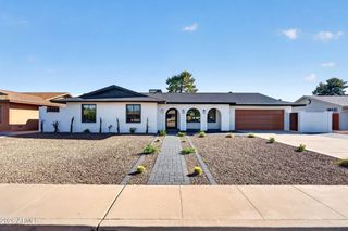 1127 E WATSON Drive, Tempe, AZ 85283