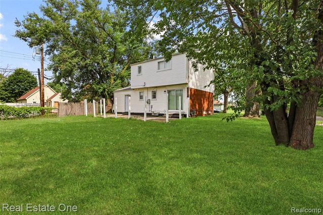 342 Melvin Street, River Rouge, MI 48218