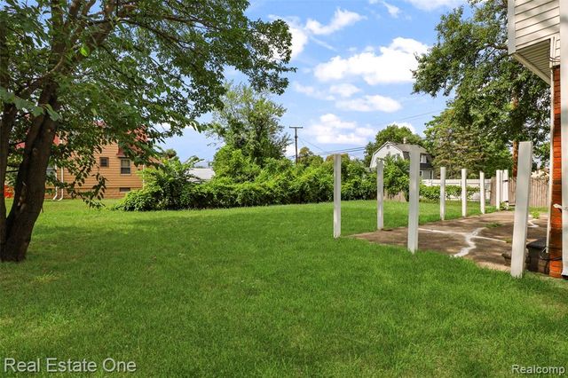 342 Melvin Street, River Rouge, MI 48218