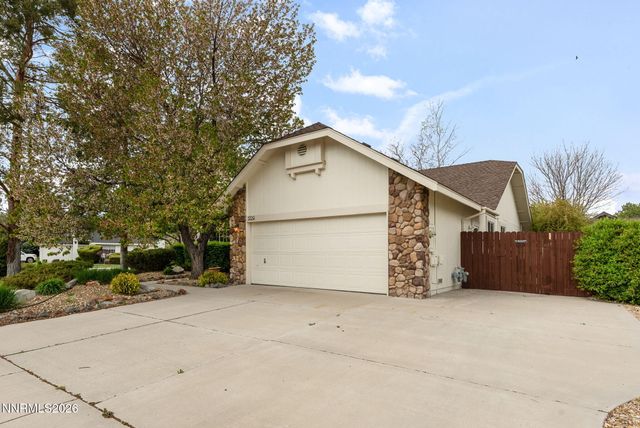 1709 Lantana Drive, Minden, NV 89423