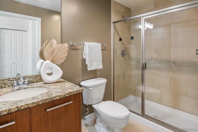 825 W Beech Street 403, San Diego, CA 92101