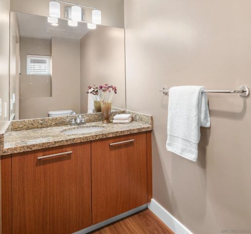 825 W Beech Street 403, San Diego, CA 92101