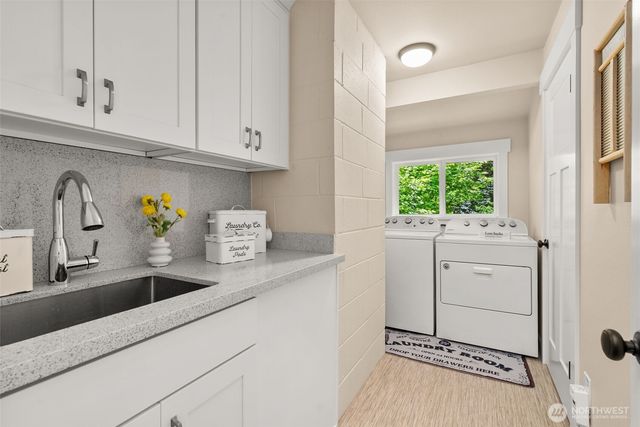 32 Cascade Key, Bellevue, WA 98006