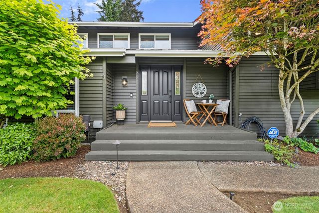 32 Cascade Key, Bellevue, WA 98006