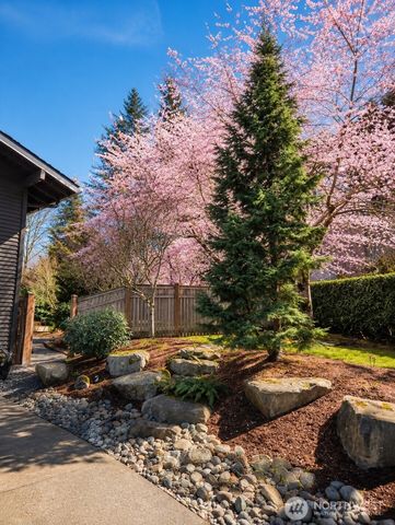 32 Cascade Key, Bellevue, WA 98006