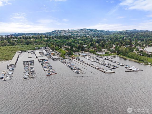 32 Cascade Key, Bellevue, WA 98006