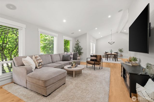 32 Cascade Key, Bellevue, WA 98006