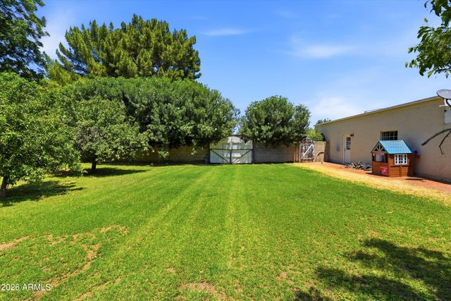 4049 E EMELITA Avenue, Mesa, AZ 85206