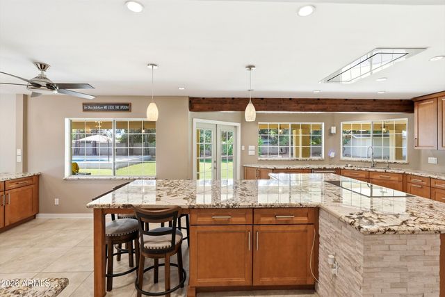 4049 E EMELITA Avenue, Mesa, AZ 85206