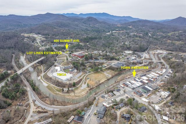 400 Summit Avenue, Spruce Pine, NC 28777