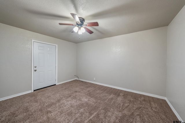 114 S Hearon Dr, Whitehouse, TX 75791