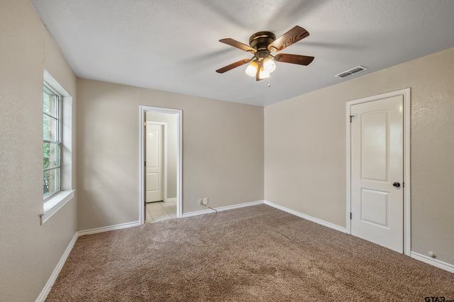 114 S Hearon Dr, Whitehouse, TX 75791