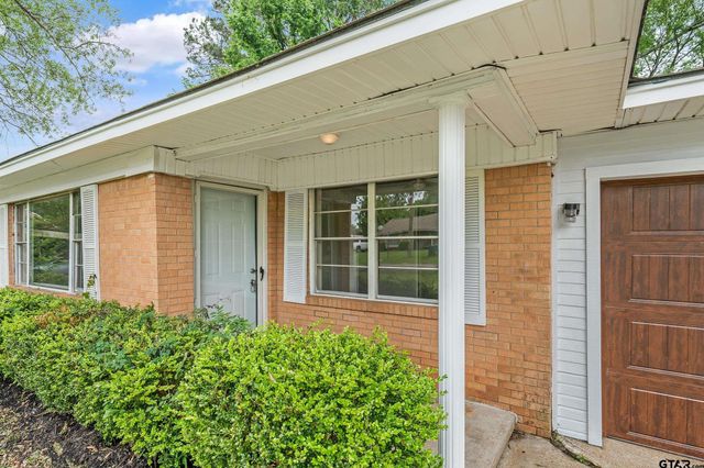 114 S Hearon Dr, Whitehouse, TX 75791