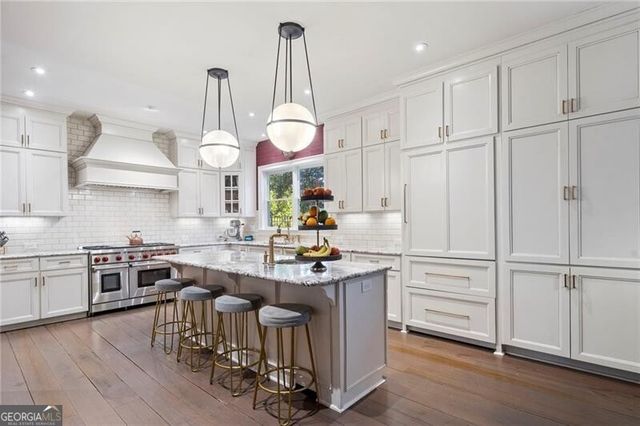 88 Peachtree Circle NE, Atlanta, GA 30309